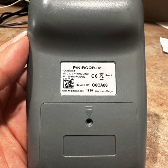 QT2 Turning Technologies Clicker RCQR-02 ResponseCard Keypad - Picture 3 of 9